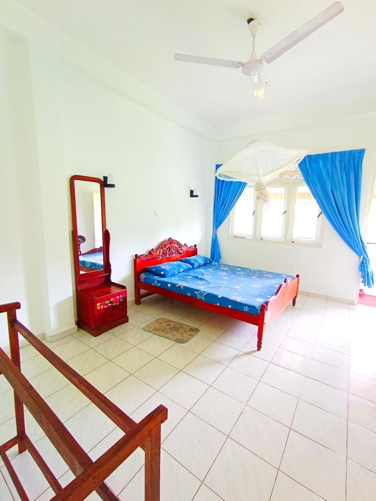 Sihara Rooms & Hostel Матара Экстерьер фото